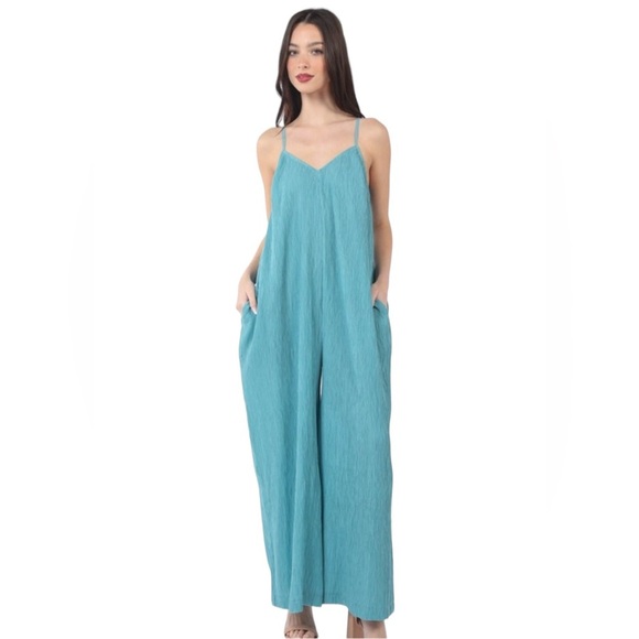 💥REDUCED💥Sleeveless Pleated Wide Leg Jumpsuit w/ Pockets, never worn NWOT - Picture 1 of 7
